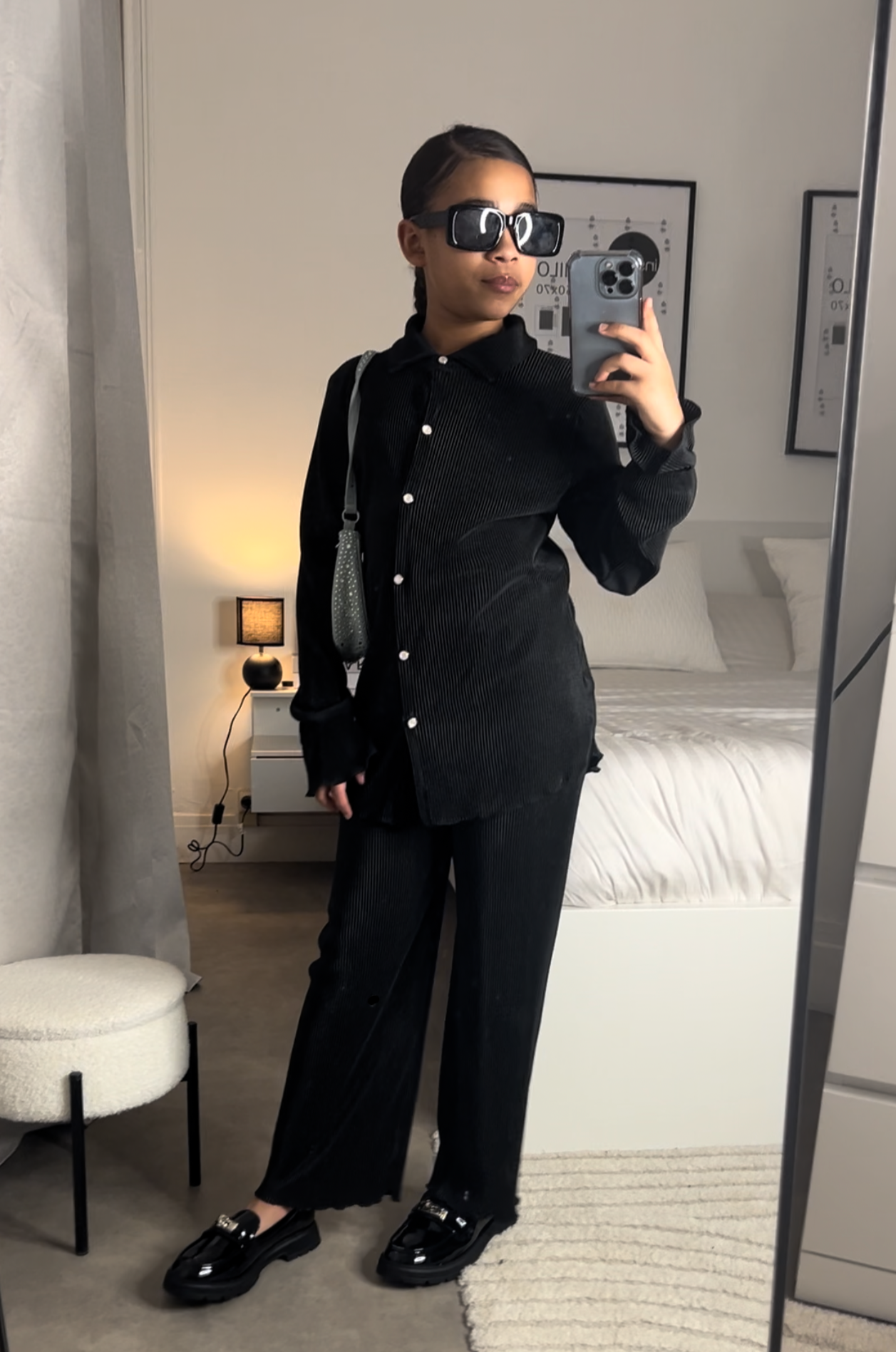 Ensemble noir plissé