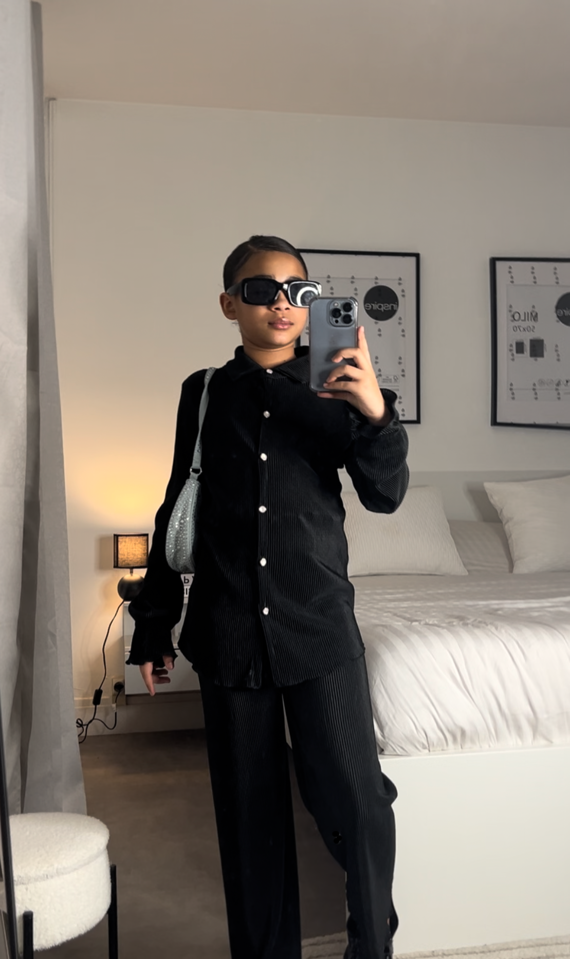 Ensemble noir plissé